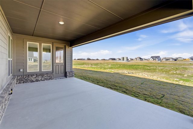 138 Snowy Owl Trail, New Fairview, TX 76078