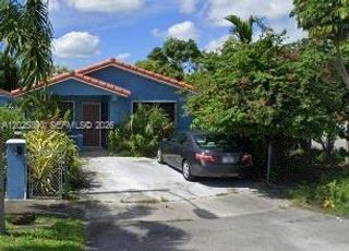 4198 W 10th Ave, Hialeah, FL 33012
