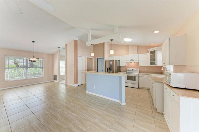4512 28TH AVENUE E, Palmetto, FL 34221