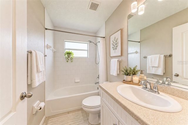 4512 28TH AVENUE E, Palmetto, FL 34221
