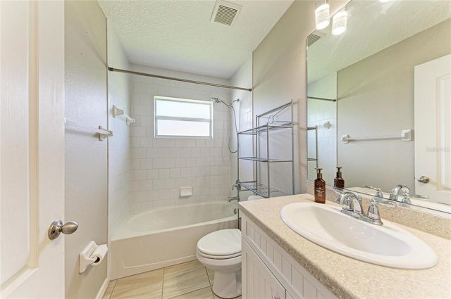 4512 28TH AVENUE E, Palmetto, FL 34221