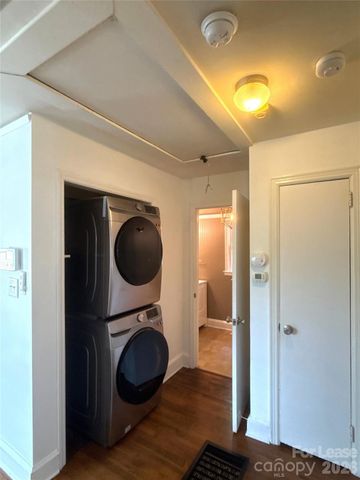 526 W Kingston Avenue, Charlotte, NC 28203