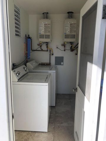 412 S Orange Street, Orange, CA 92866