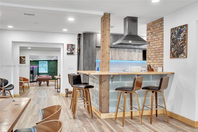 9000 NW 12th Ave, Miami, FL 33150