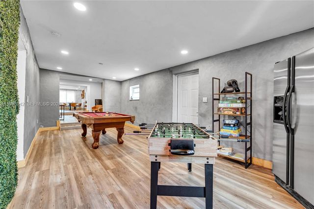 9000 NW 12th Ave, Miami, FL 33150