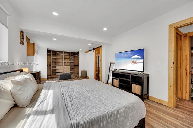 9000 NW 12th Ave, Miami, FL 33150