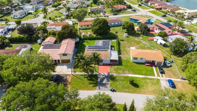 9000 NW 12th Ave, Miami, FL 33150