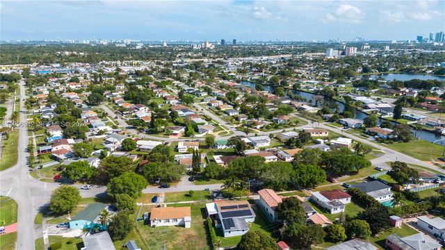 9000 NW 12th Ave, Miami, FL 33150