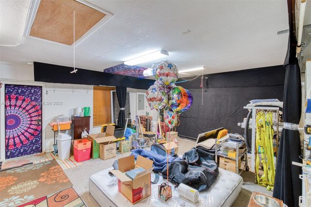 1383 NE 27th St, Pompano Beach, FL 33064