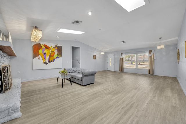 3635 SE 19TH AVENUE, Ocala, FL 34471