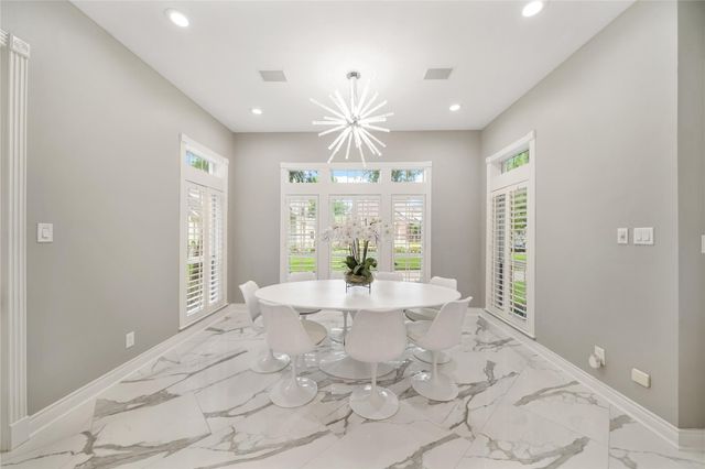 23 Glen Eagles Drive, Sugar Land, TX 77479