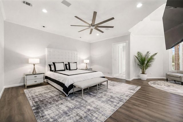 23 Glen Eagles Drive, Sugar Land, TX 77479