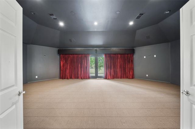 23 Glen Eagles Drive, Sugar Land, TX 77479