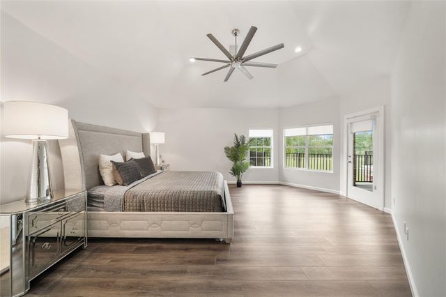 23 Glen Eagles Drive, Sugar Land, TX 77479