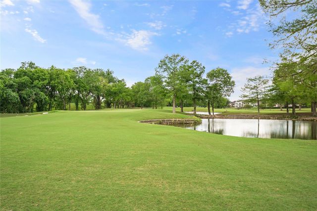 23 Glen Eagles Drive, Sugar Land, TX 77479