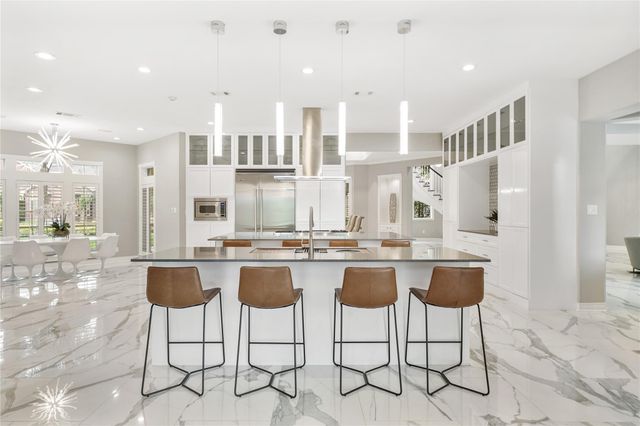 23 Glen Eagles Drive, Sugar Land, TX 77479