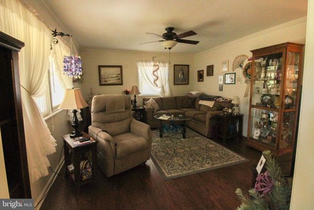 4250 PALMYRA CHURCH RD, Edinburg, VA 22824