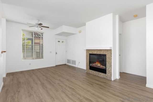 10878 Sabre Hill Dr 294, San Diego, CA 92128