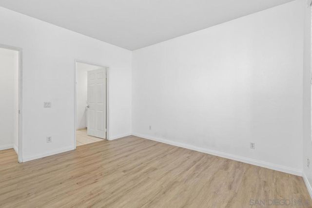 10878 Sabre Hill Dr 294, San Diego, CA 92128