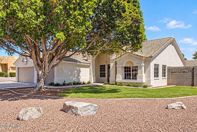 2309 N KHALIL Circle, Mesa, AZ 85201