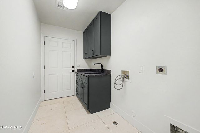 2309 N KHALIL Circle, Mesa, AZ 85201