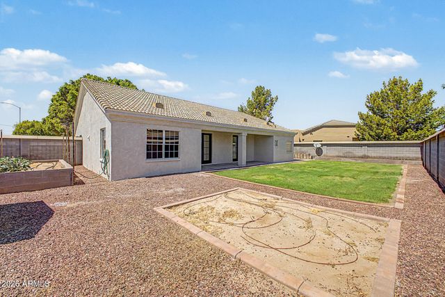 2309 N KHALIL Circle, Mesa, AZ 85201