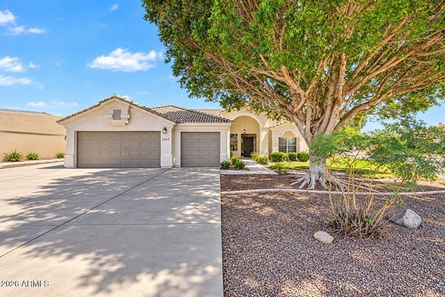 2309 N KHALIL Circle, Mesa, AZ 85201