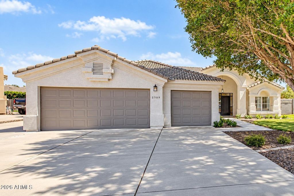 2309 N KHALIL Circle, Mesa, AZ 85201 — photo 2