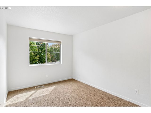 28905 Sw COSTA Cir W, Wilsonville, OR 97070