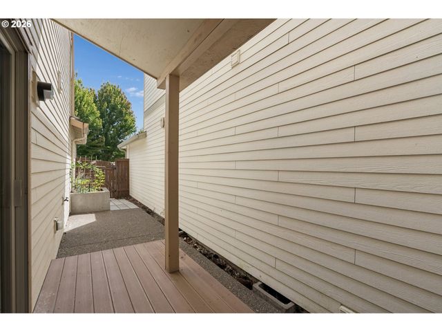 28905 Sw COSTA Cir W, Wilsonville, OR 97070