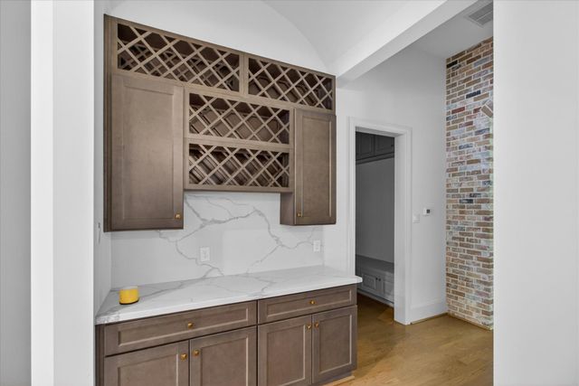 3302 Elmridge Street, Houston, TX 77025