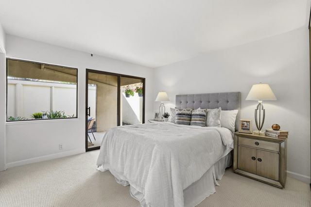 453 Alberto Way D160, Los Gatos, CA 95032