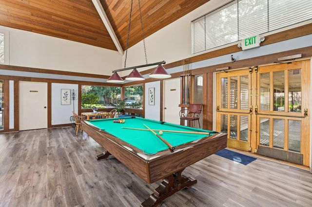 453 Alberto Way D160, Los Gatos, CA 95032