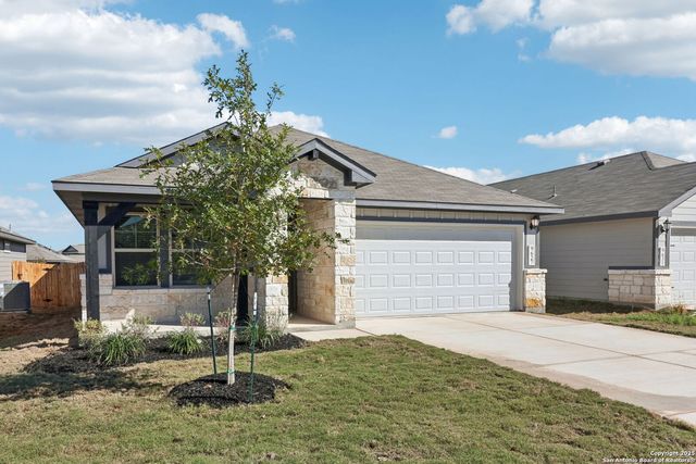 9627 Grand Via Blvd, Converse, TX 78109