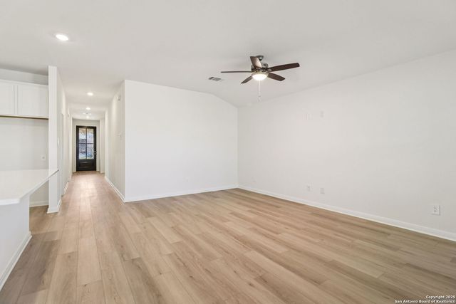9627 Grand Via Blvd, Converse, TX 78109