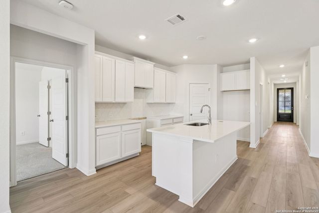 9627 Grand Via Blvd, Converse, TX 78109