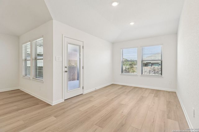 9627 Grand Via Blvd, Converse, TX 78109