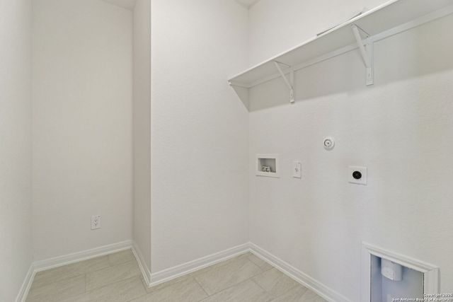 9627 Grand Via Blvd, Converse, TX 78109