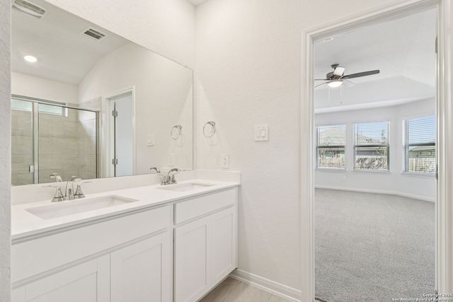 9627 Grand Via Blvd, Converse, TX 78109