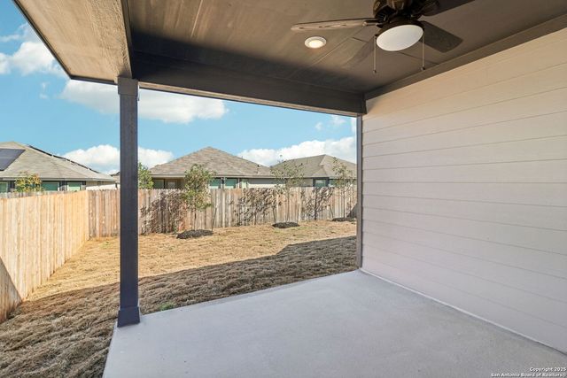 9627 Grand Via Blvd, Converse, TX 78109