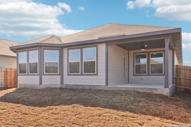9627 Grand Via Blvd, Converse, TX 78109