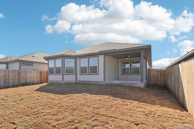9627 Grand Via Blvd, Converse, TX 78109