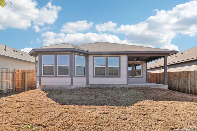 9627 Grand Via Blvd, Converse, TX 78109