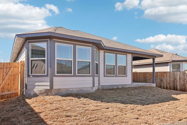 9627 Grand Via Blvd, Converse, TX 78109