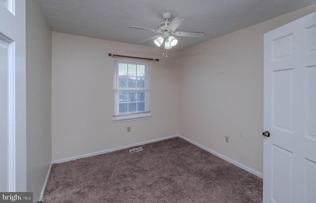 500 POW MORR DR, Front Royal, VA 22630