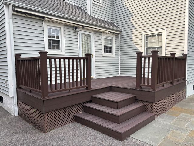 51 Coakley Avenue, Harrison, NY 10528
