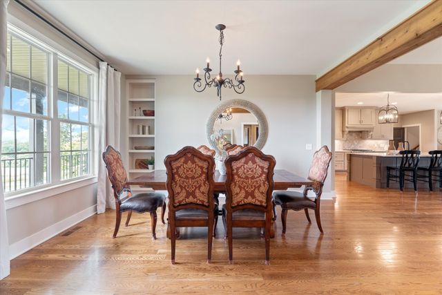 1135D Center Point Rd, Hendersonville, TN 37075