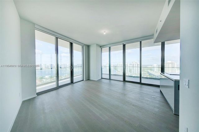 18975 Collins Ave 2205, Sunny Isles Beach, FL 33160