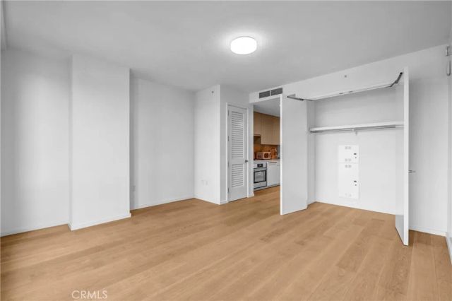 877 Francisco Street 1818, Los Angeles, CA 90017