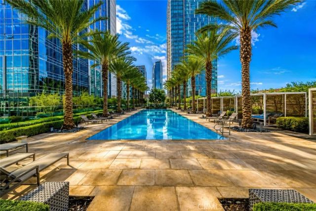 877 Francisco Street 1818, Los Angeles, CA 90017